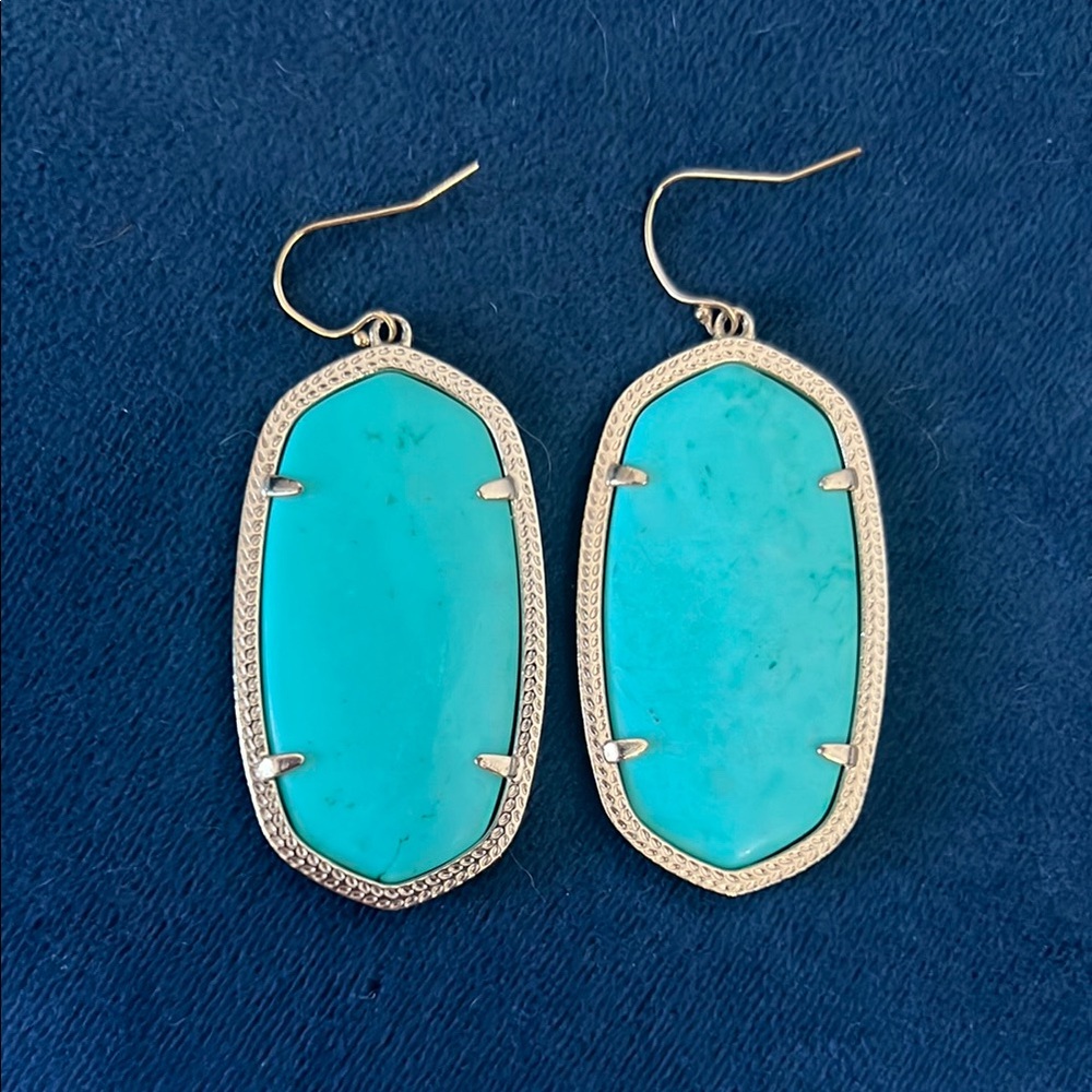 Kendra Scott Danielle earrings in turquoise